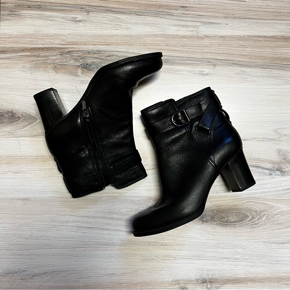 Clarks leather boots, black